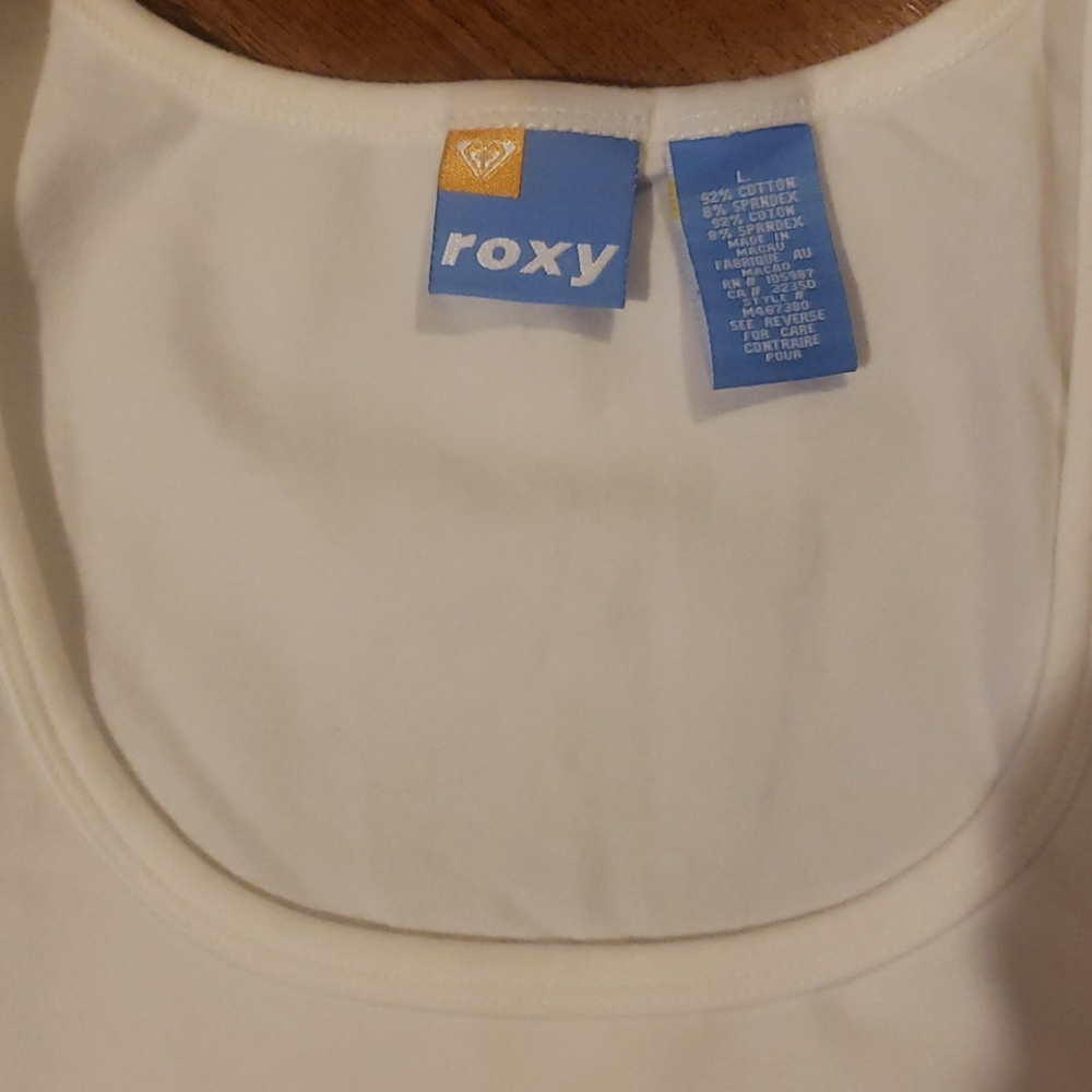 Vintage Roxy White Floral Embossed Tank Top - Picture 3 of 4